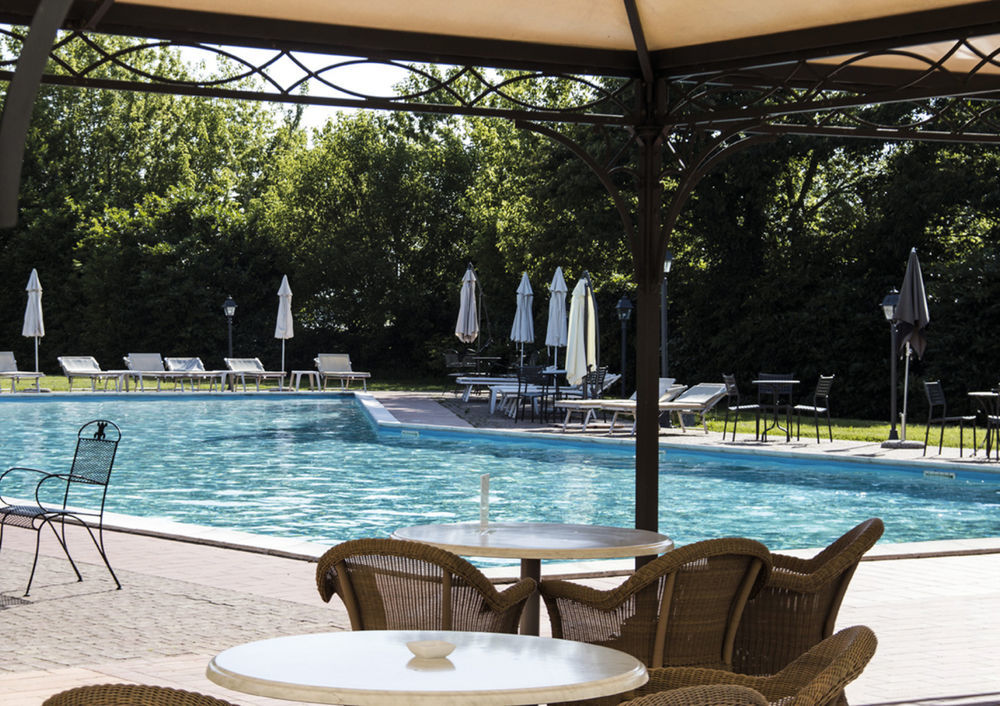 Villa Dei Tigli 920 Liberty Resort Rodigo Luaran gambar